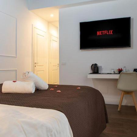 Vicolo Delle Belle Suite Террачина Экстерьер фото